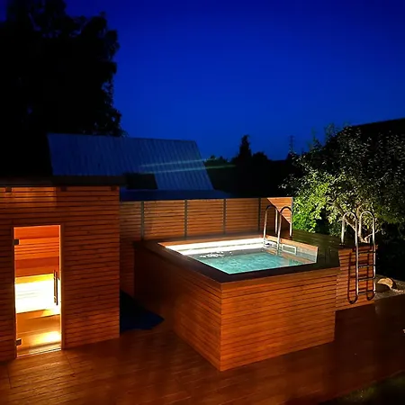 Chalet Slapy شاليه سلابي