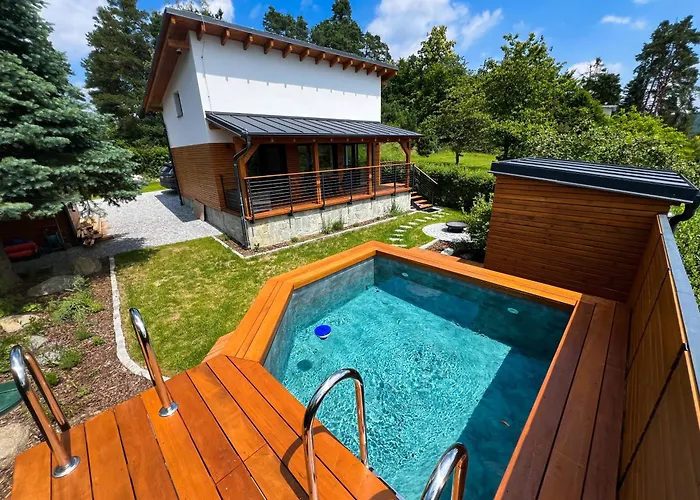 Chalet Slapy Σαλέ *